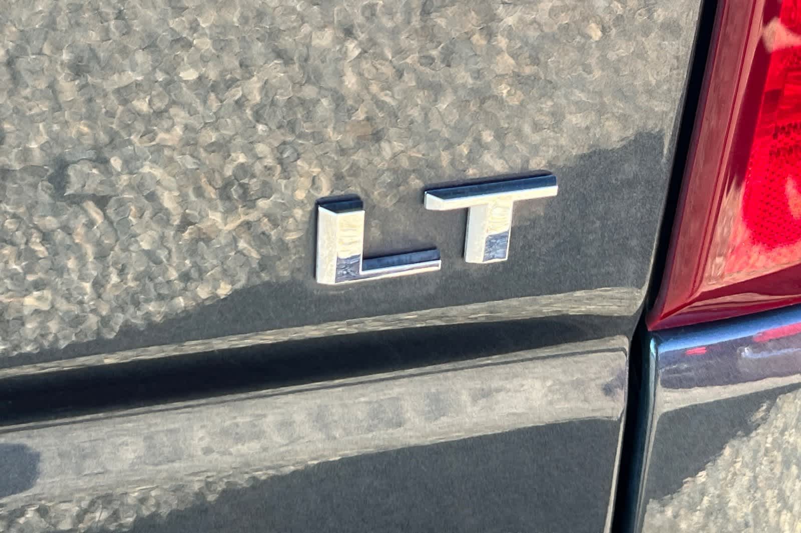 Thumbnail: 2020 Chevrolet Silverado 1500 - 17