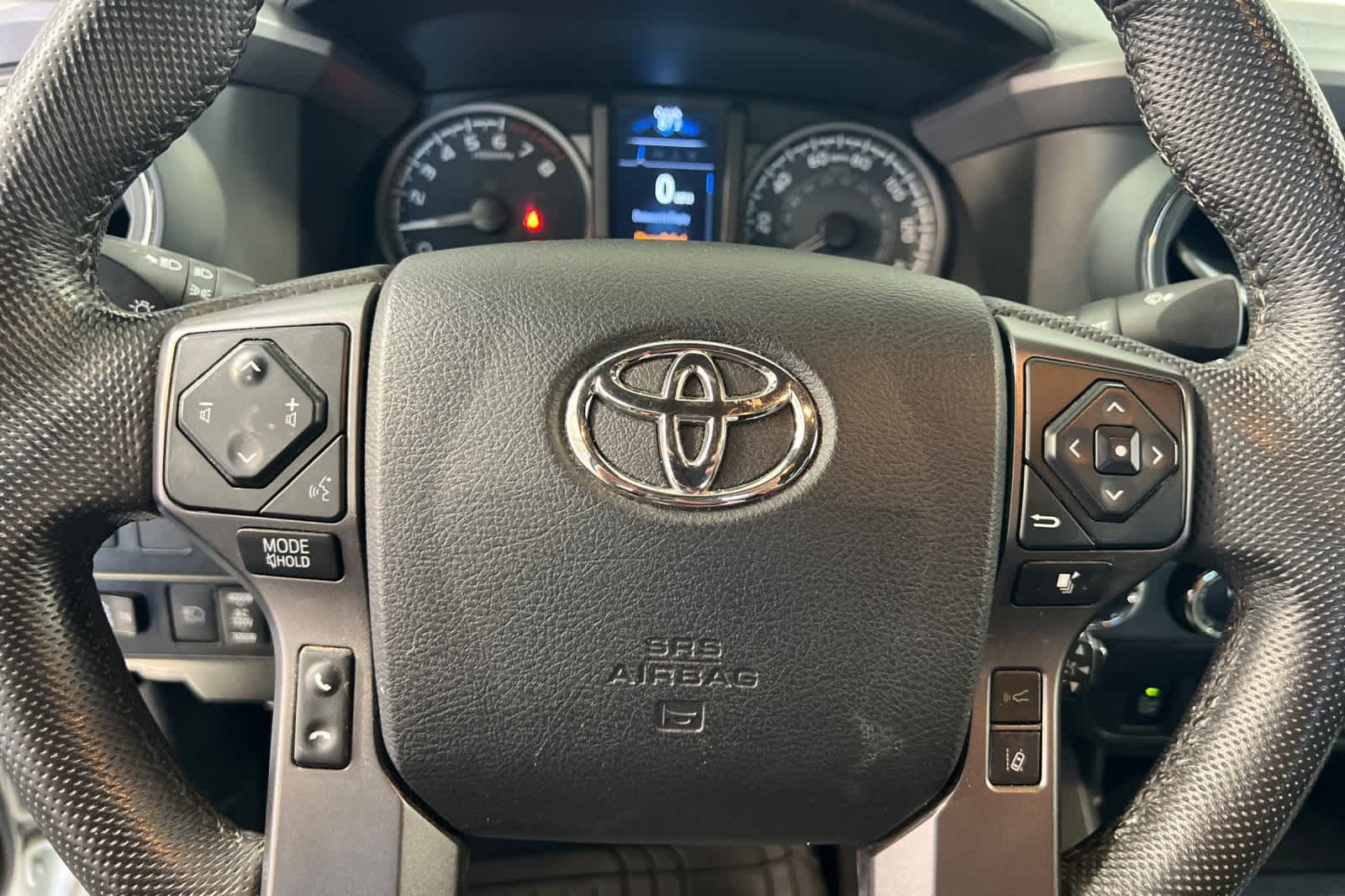 Thumbnail: 2022 Toyota Tacoma - 26