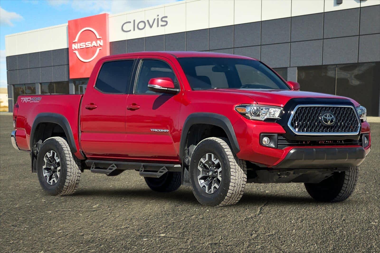 Thumbnail: 2019 Toyota Tacoma - 10