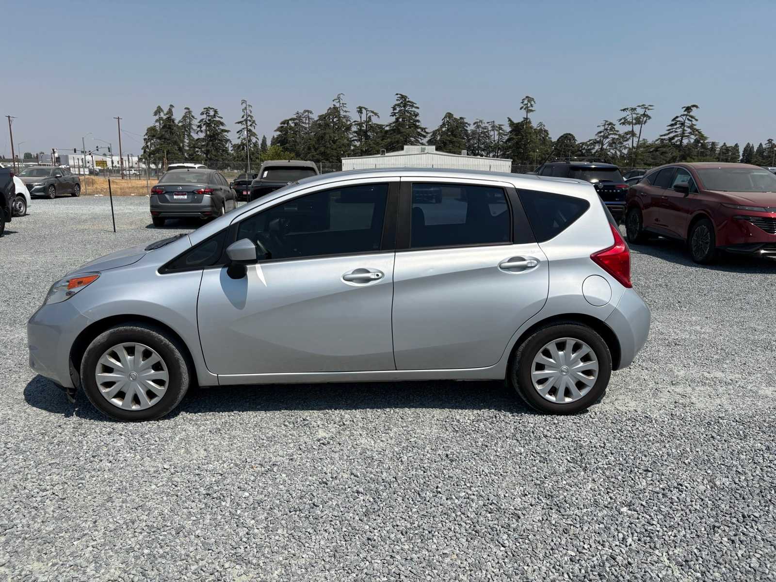 Thumbnail: 2016 Nissan Versa Note - 5