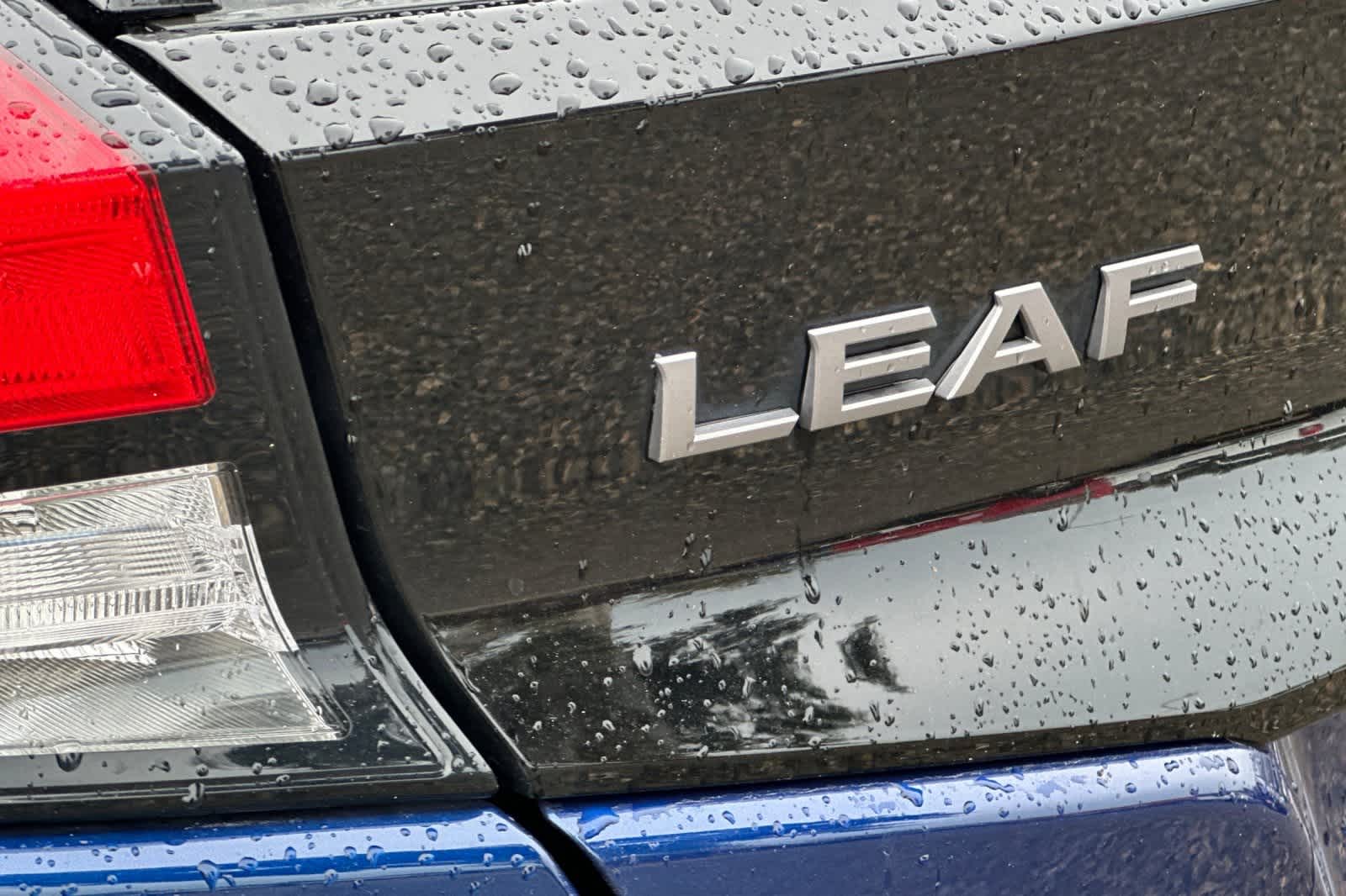 Thumbnail: 2024 Nissan Leaf - 17