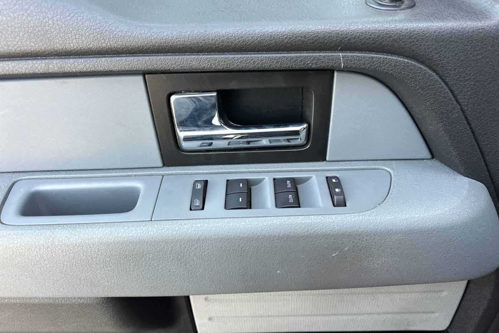 Thumbnail: 2014 Ford F-150 - 13