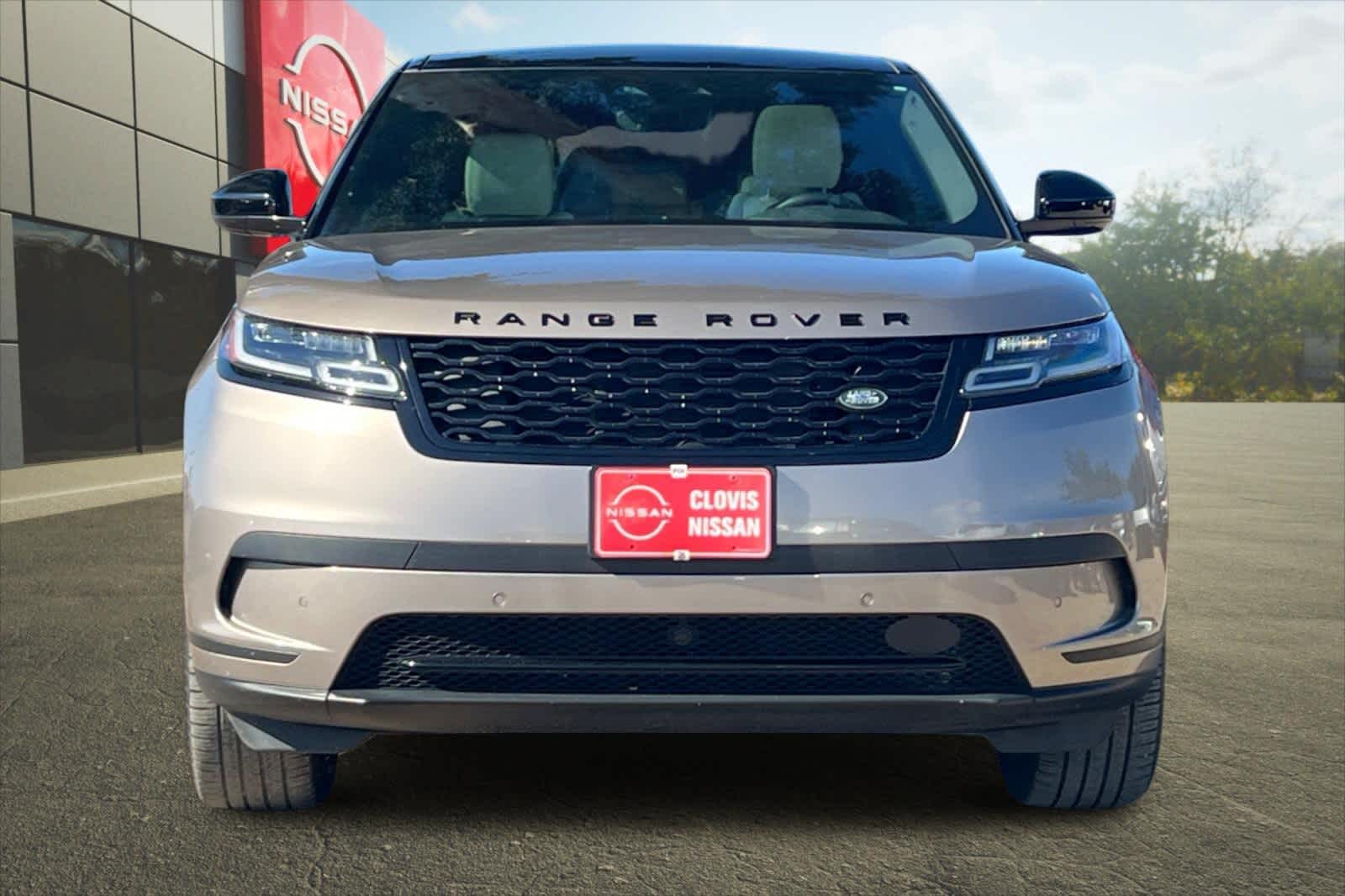 Thumbnail: 2023 Land Rover Range Rover Velar - 11