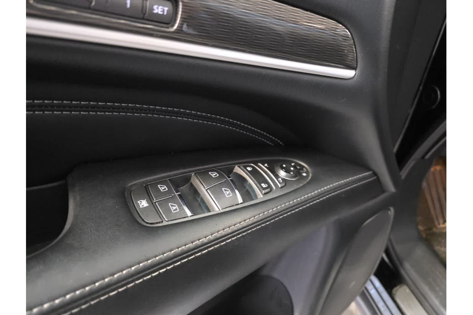 Thumbnail: 2020 INFINITI QX60 - 19