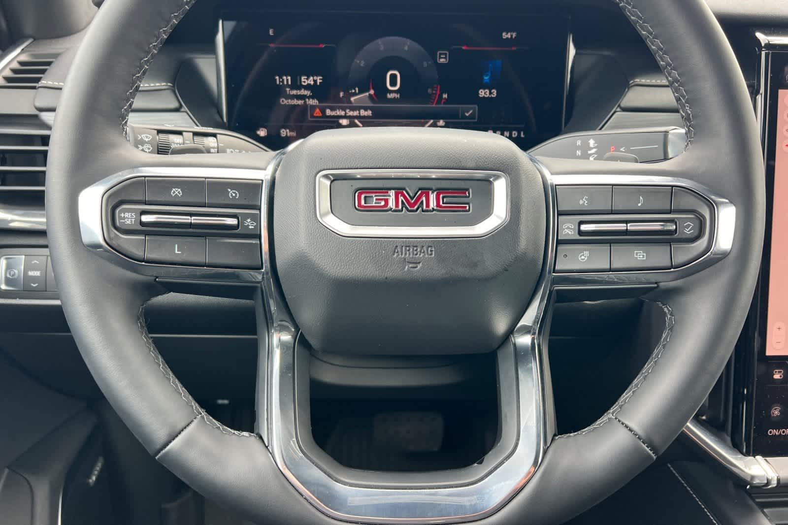 Thumbnail: 2024 GMC Acadia - 28