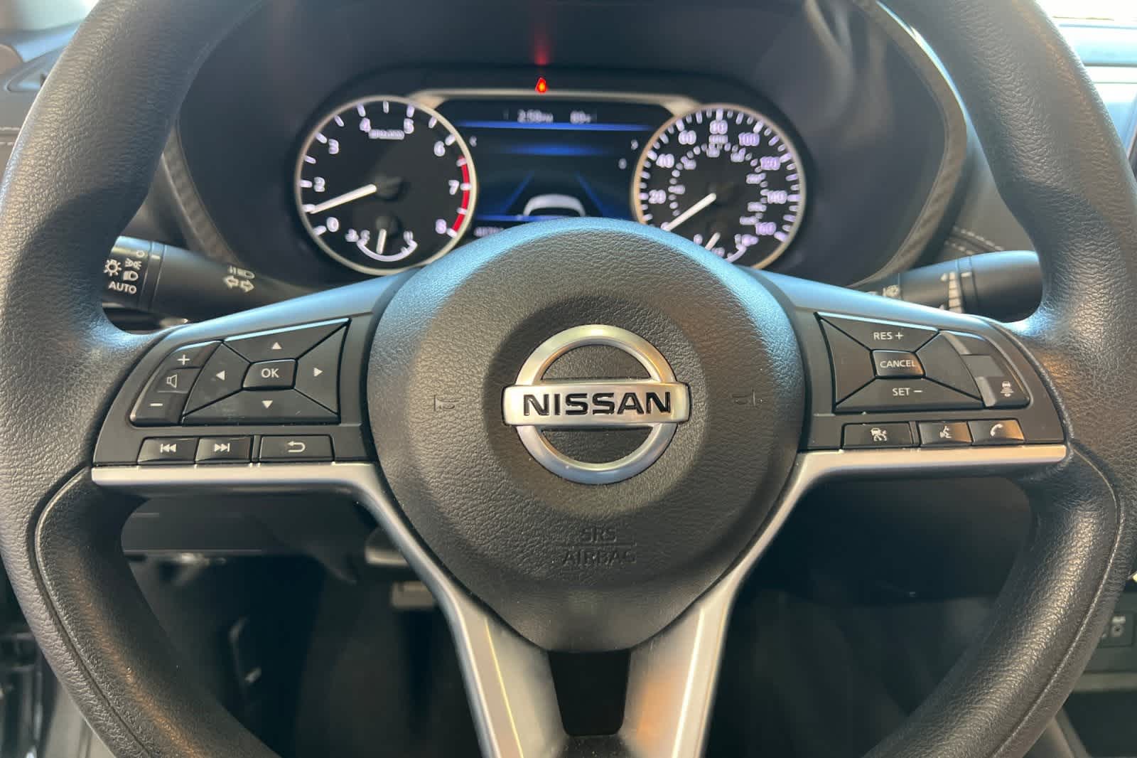 Thumbnail: 2023 Nissan Sentra - 25