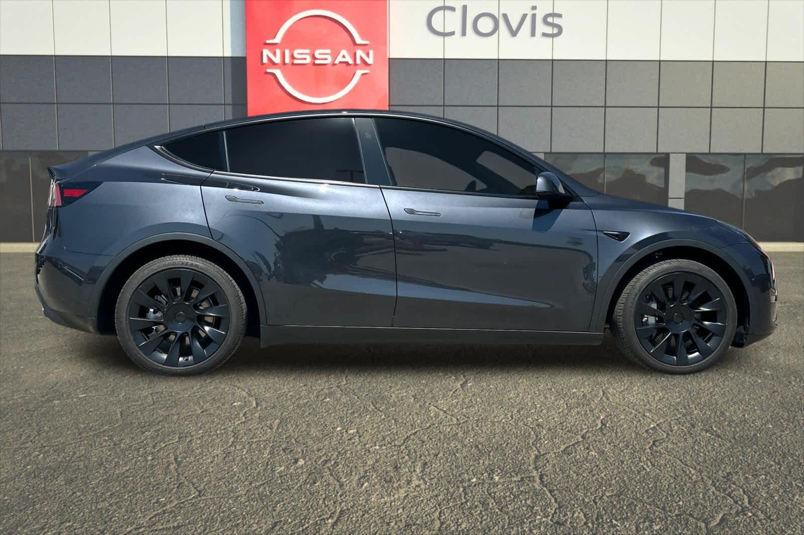 Thumbnail: 2024 Tesla Model Y - 9
