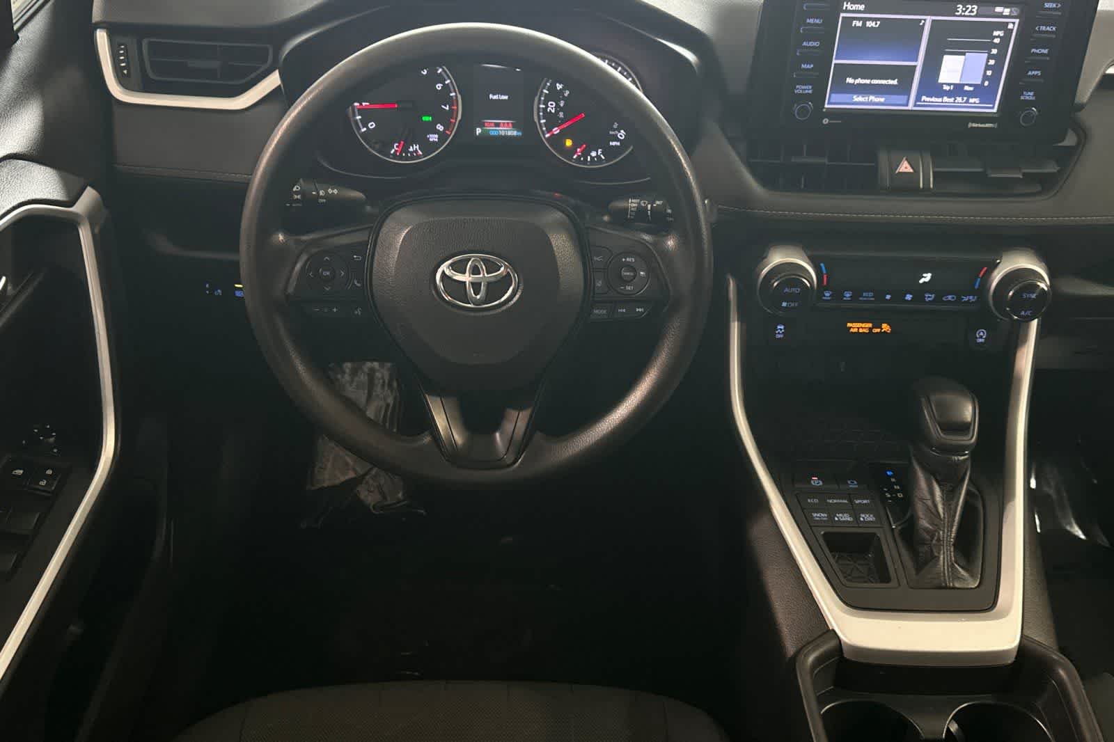 Thumbnail: 2020 Toyota RAV4 - 16