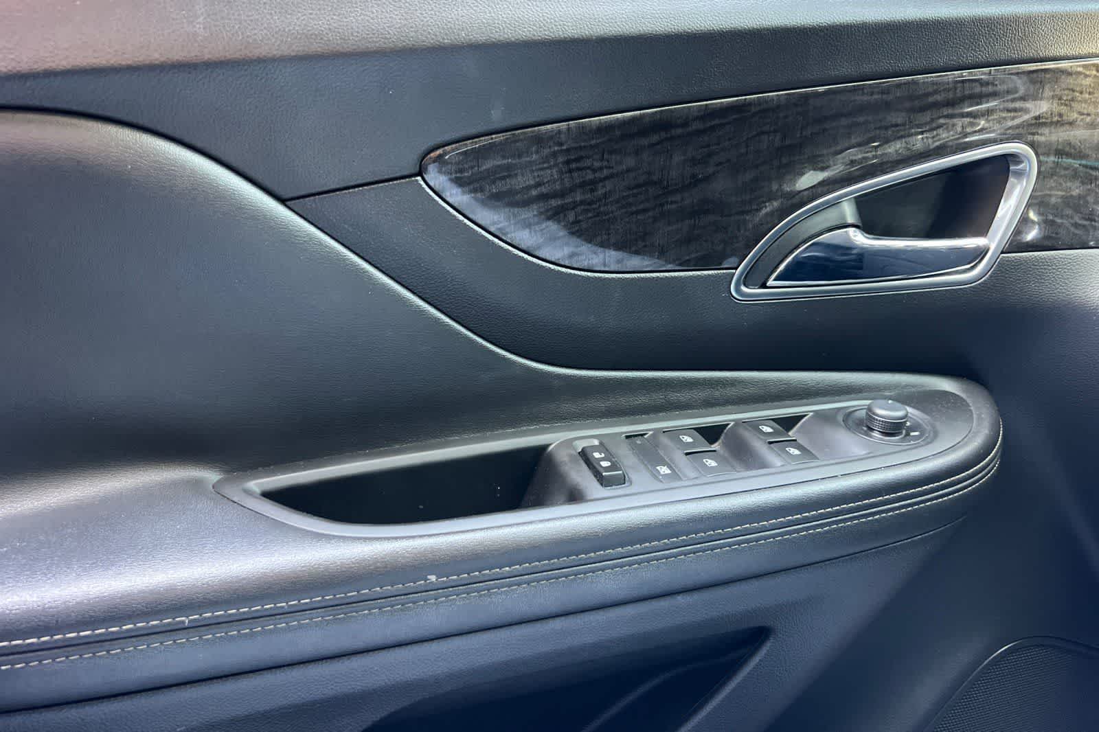 Thumbnail: 2015 Buick Encore - 15