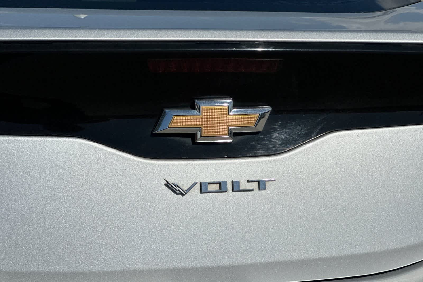 Thumbnail: 2018 Chevrolet Volt - 13