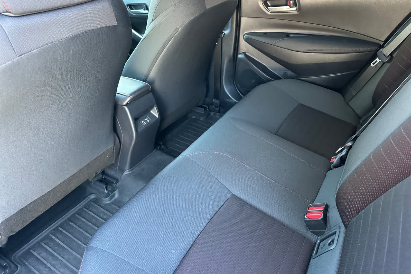 Thumbnail: 2024 Toyota Corolla - 5