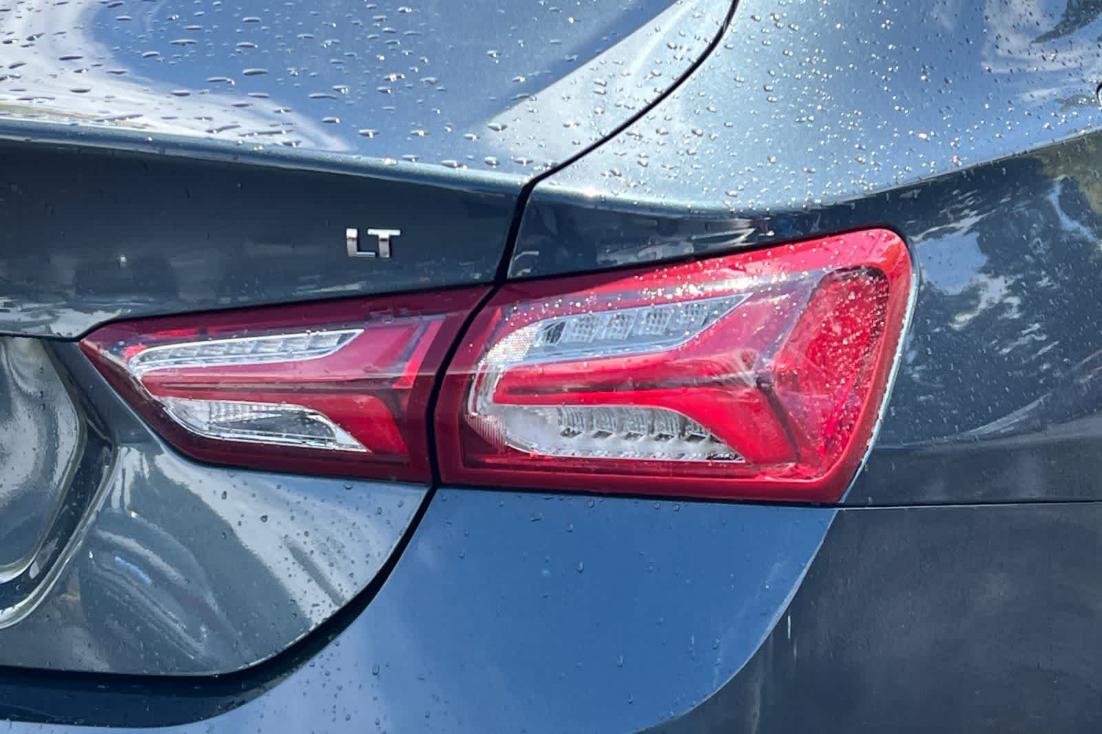 Thumbnail: 2019 Chevrolet Malibu - 16