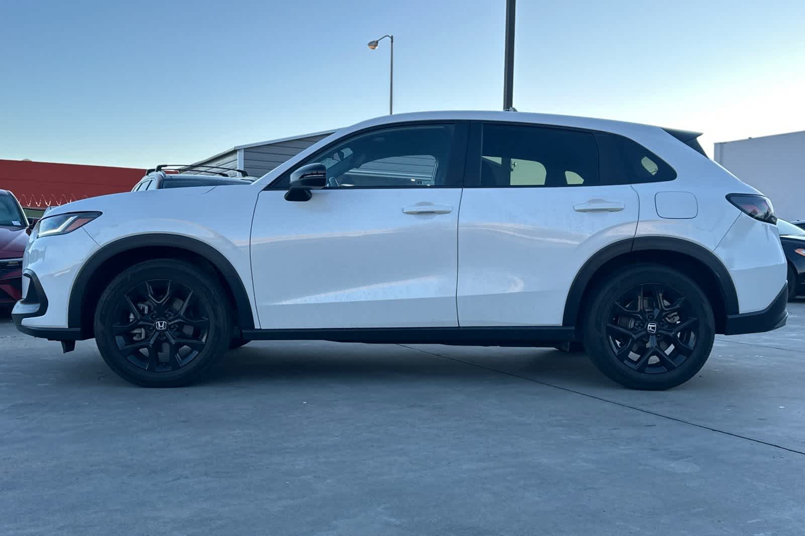 Thumbnail: 2024 Honda HR-V - 6