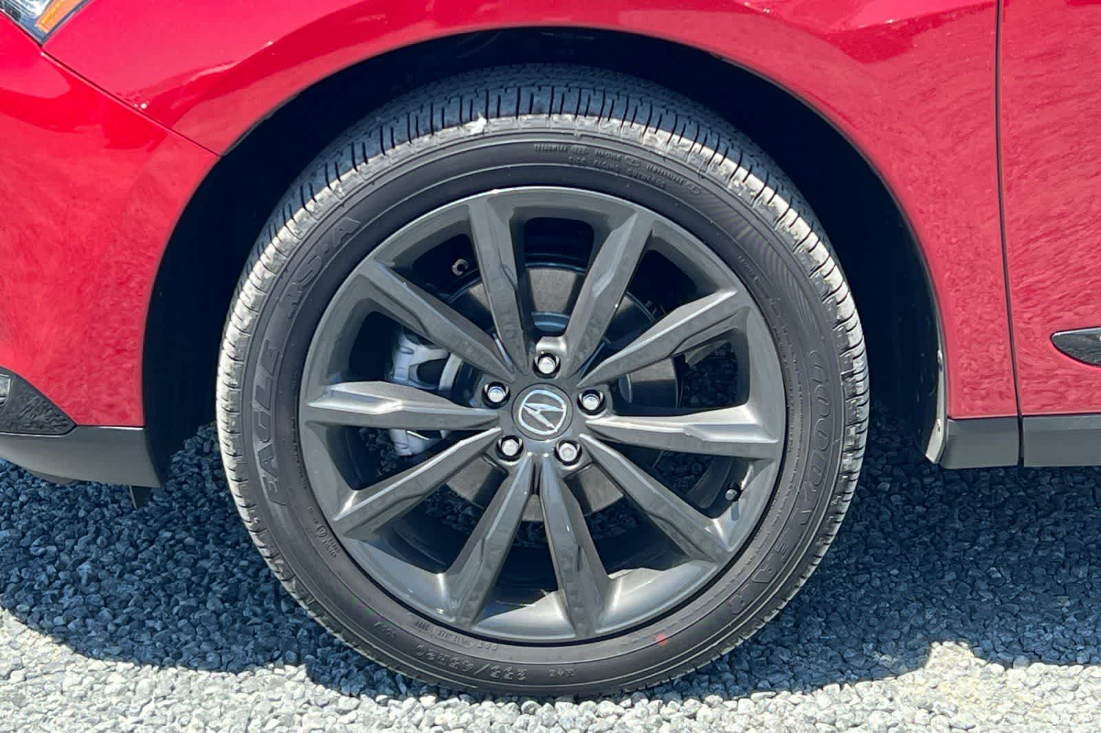 Thumbnail: 2025 Acura RDX - 12