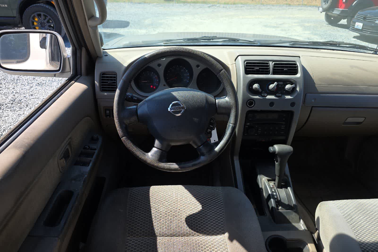 Thumbnail: 2002 Nissan Frontier - 16