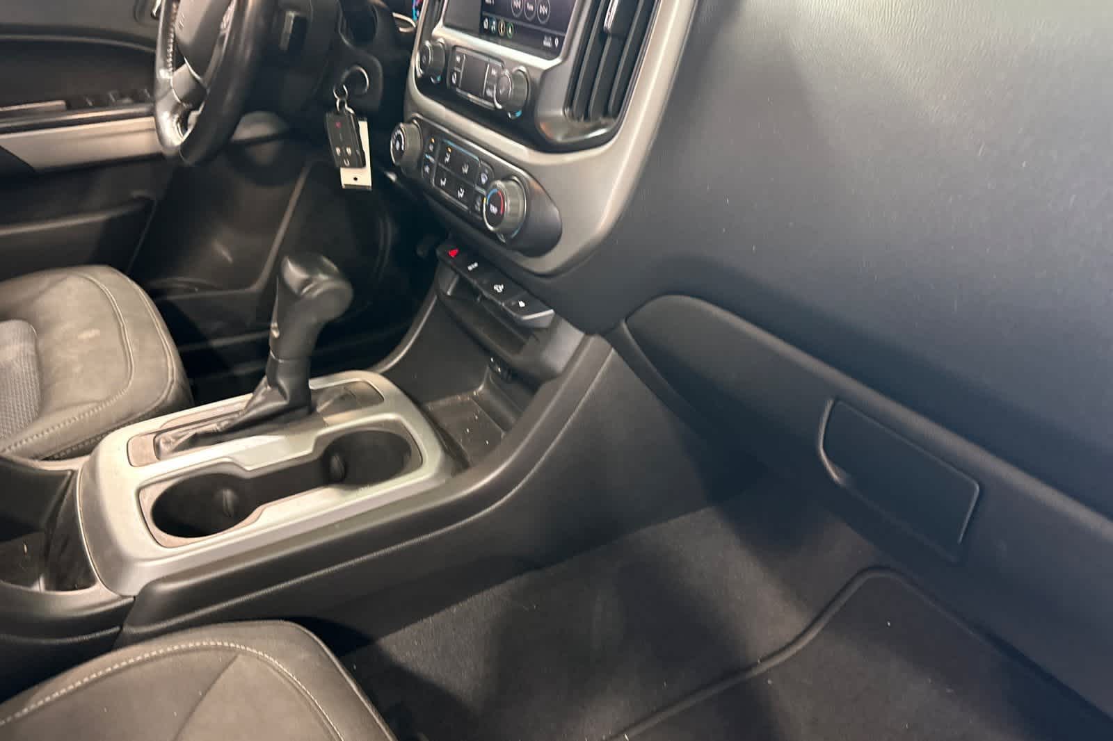 Thumbnail: 2021 Chevrolet Colorado - 18