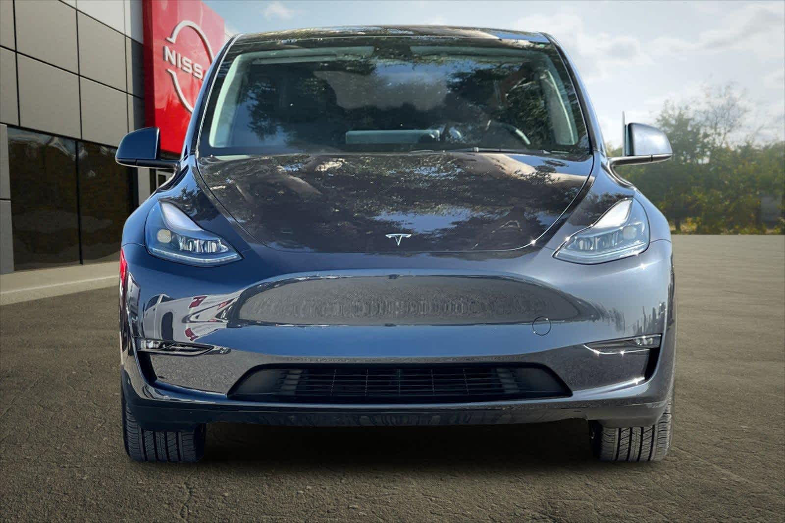 Thumbnail: 2024 Tesla Model Y - 11