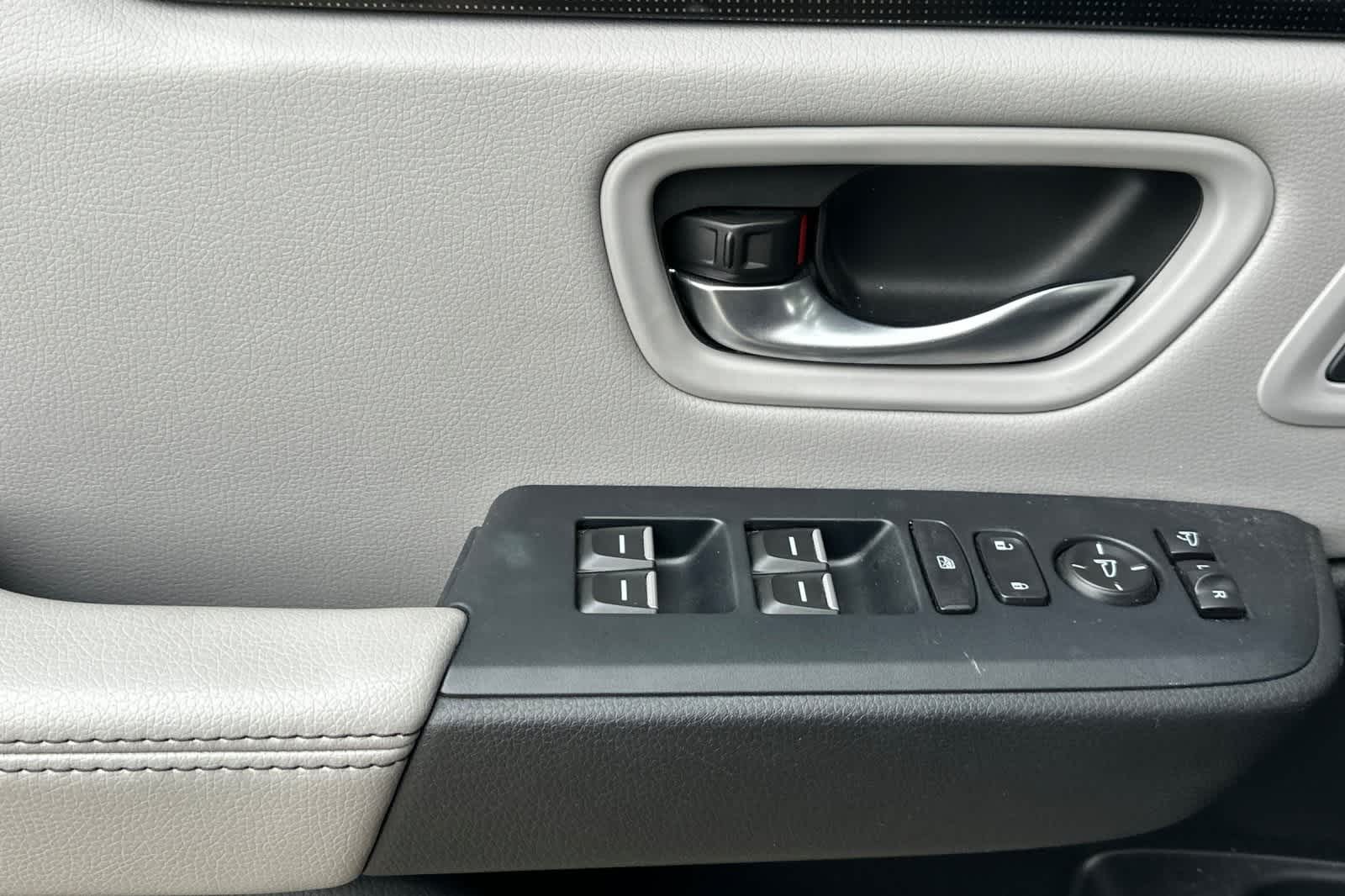 Thumbnail: 2024 Honda Pilot - 13