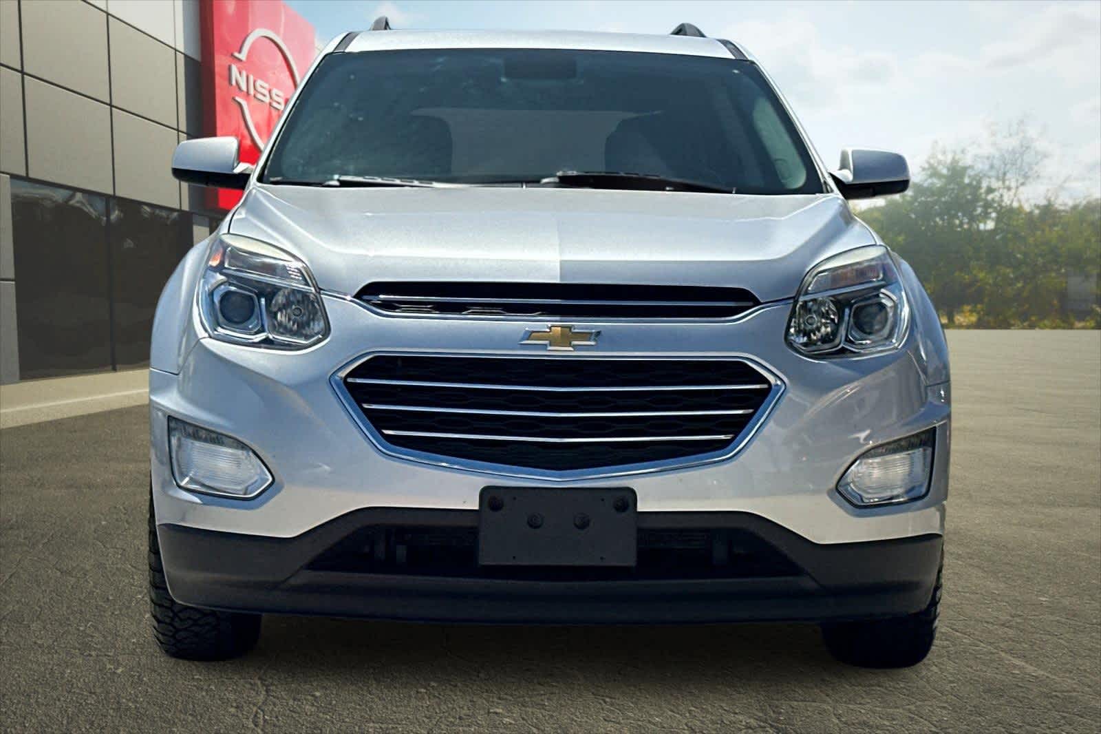 Thumbnail: 2016 Chevrolet Equinox - 11