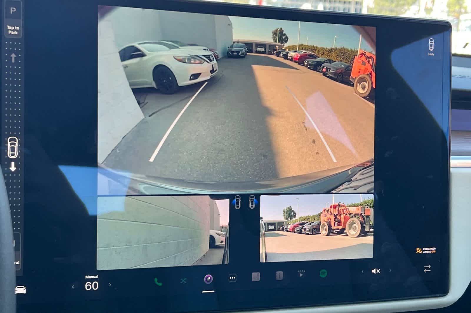 Thumbnail: 2022 Tesla Model S - 22