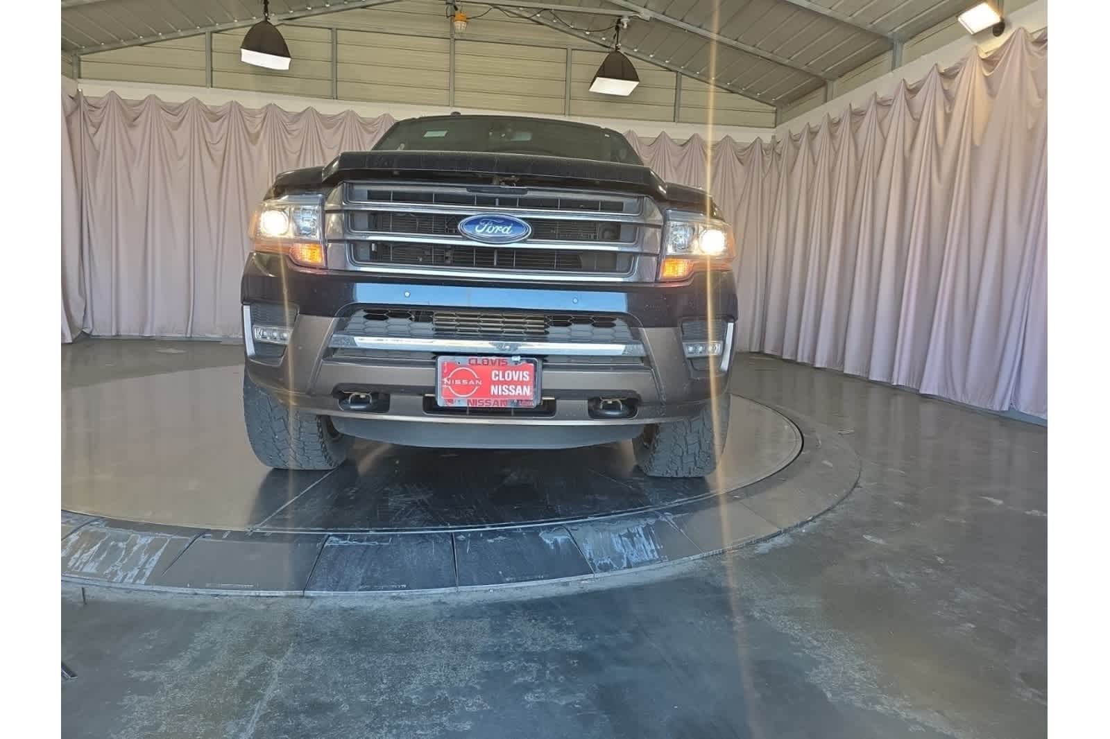 Thumbnail: 2017 Ford Expedition - 5