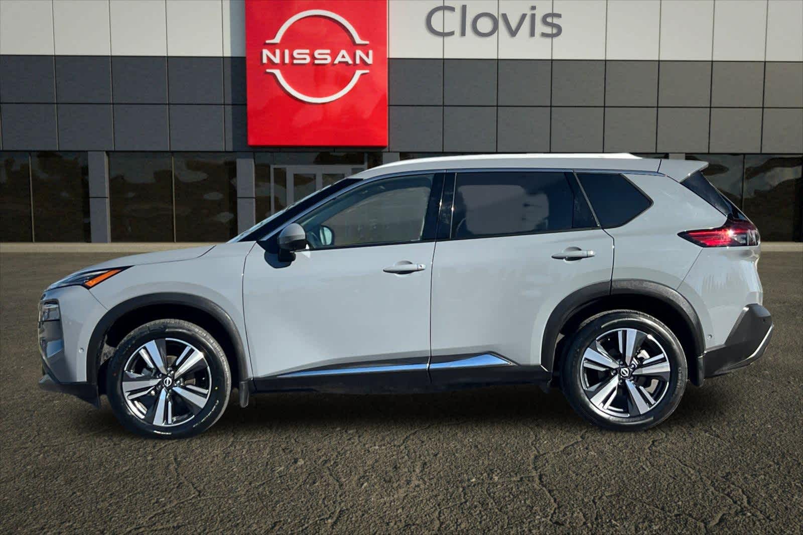 Thumbnail: 2023 Nissan Rogue - 6