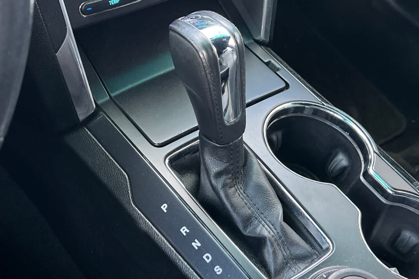 Thumbnail: 2016 Ford Explorer - 23