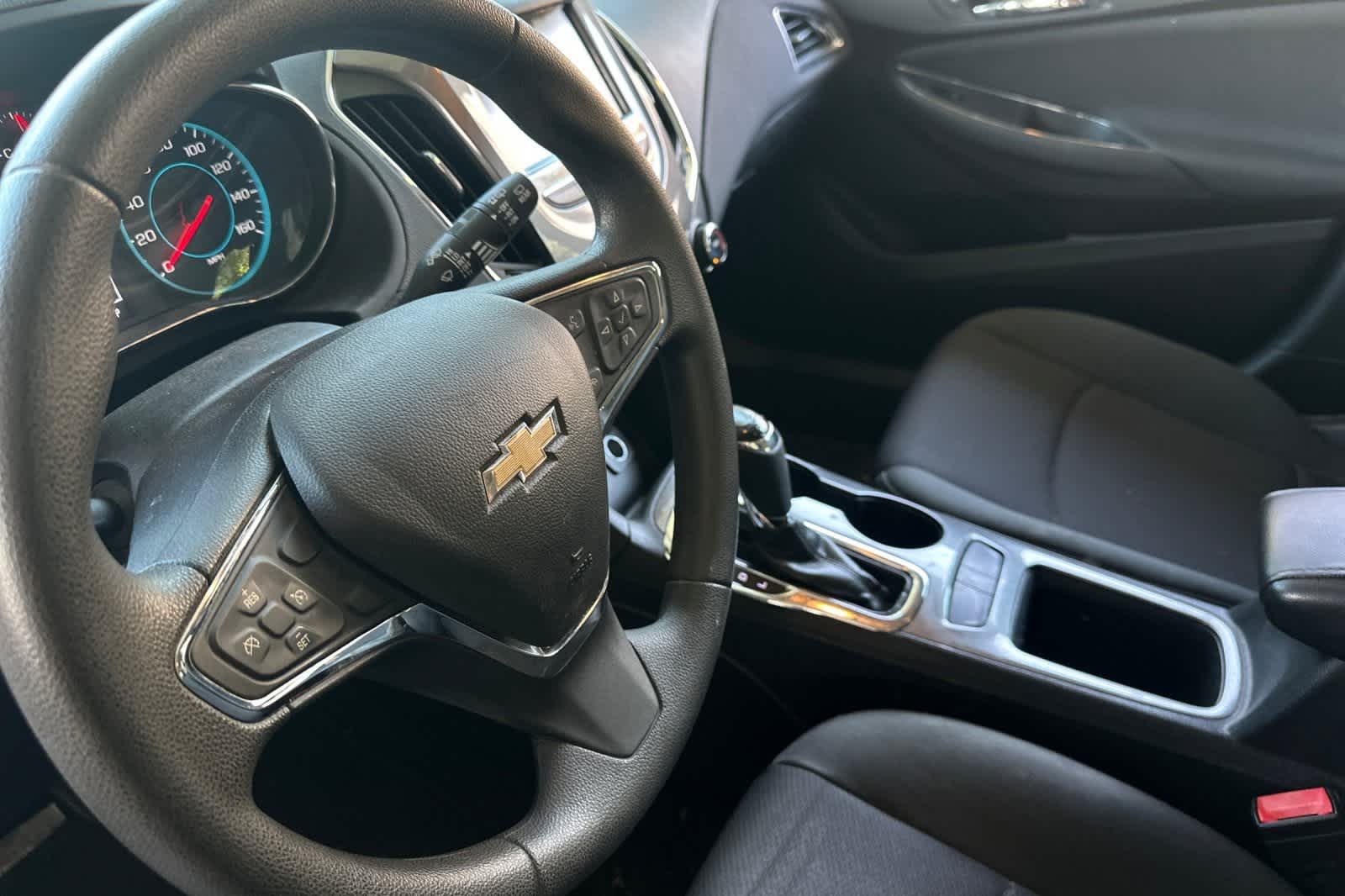 Thumbnail: 2017 Chevrolet Cruze - 14