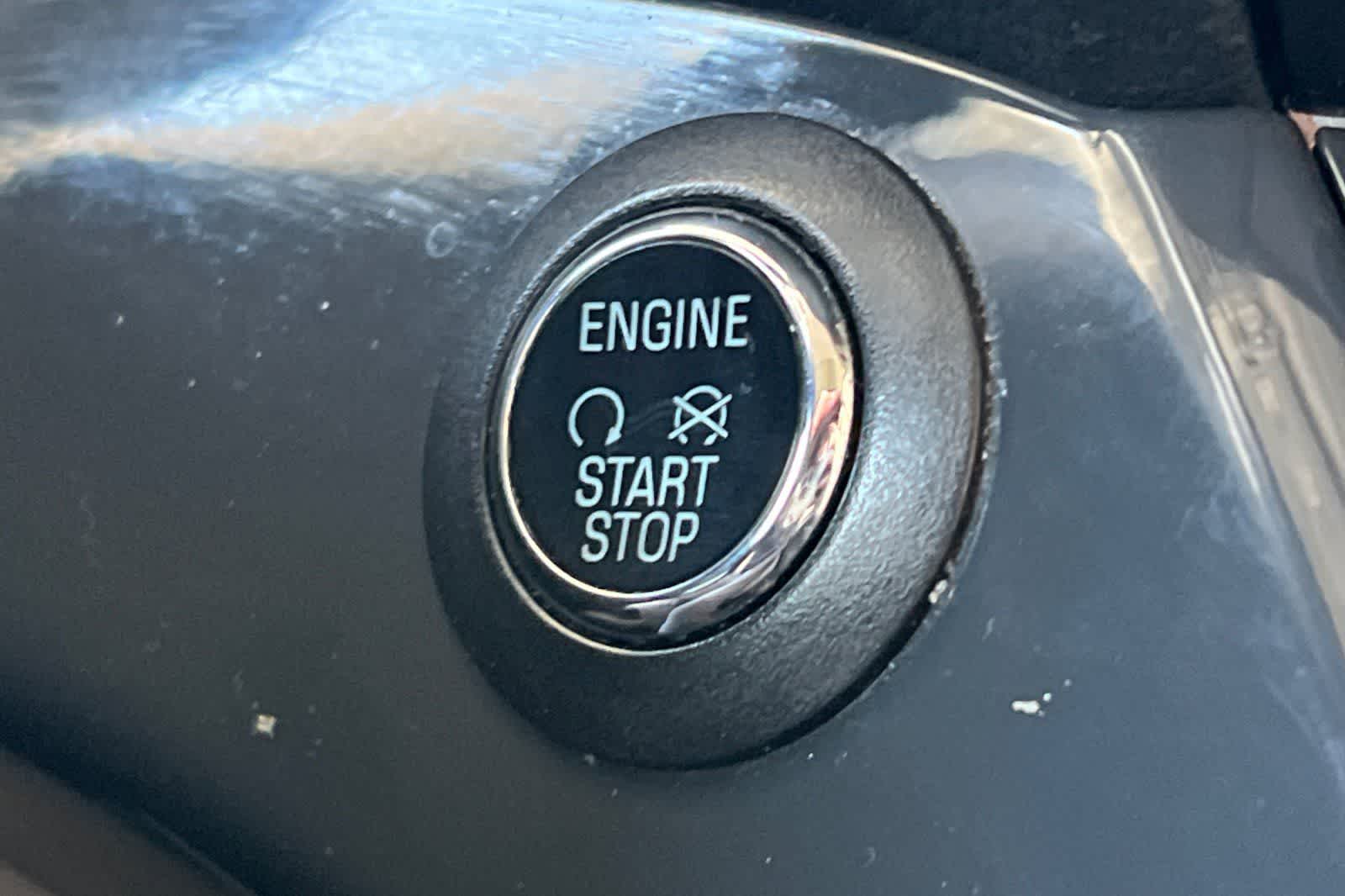 Thumbnail: 2014 Ford Escape - 25
