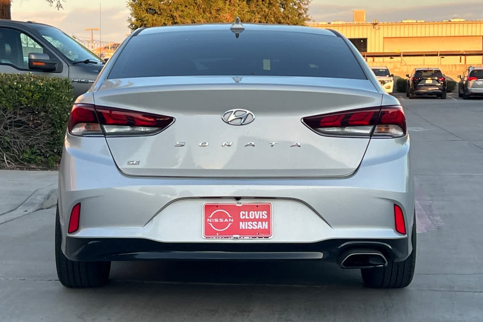 Thumbnail: 2019 Hyundai Sonata - 8