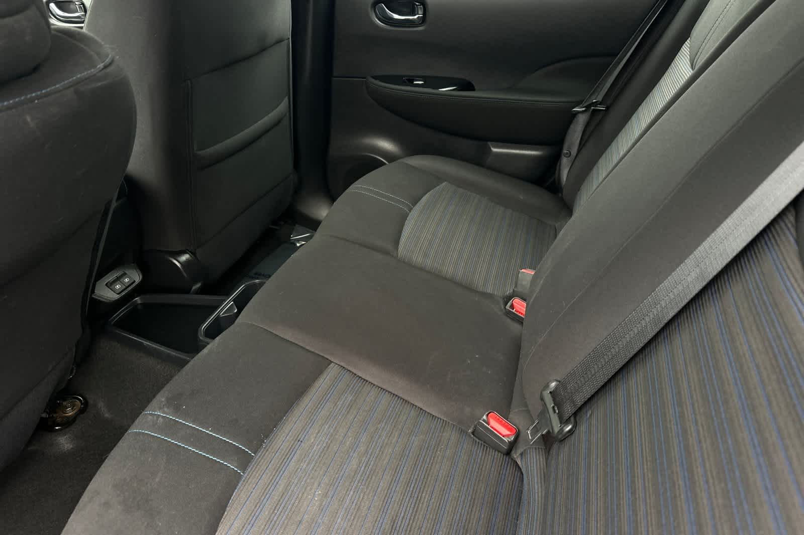 Thumbnail: 2024 Nissan Leaf - 5