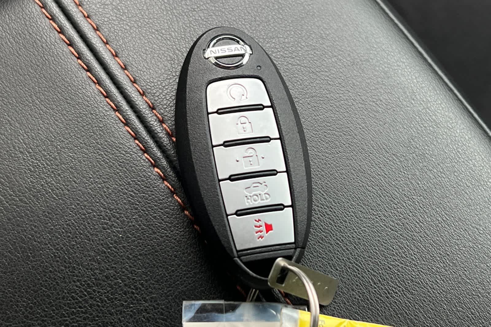 Thumbnail: 2023 Nissan Sentra - 23