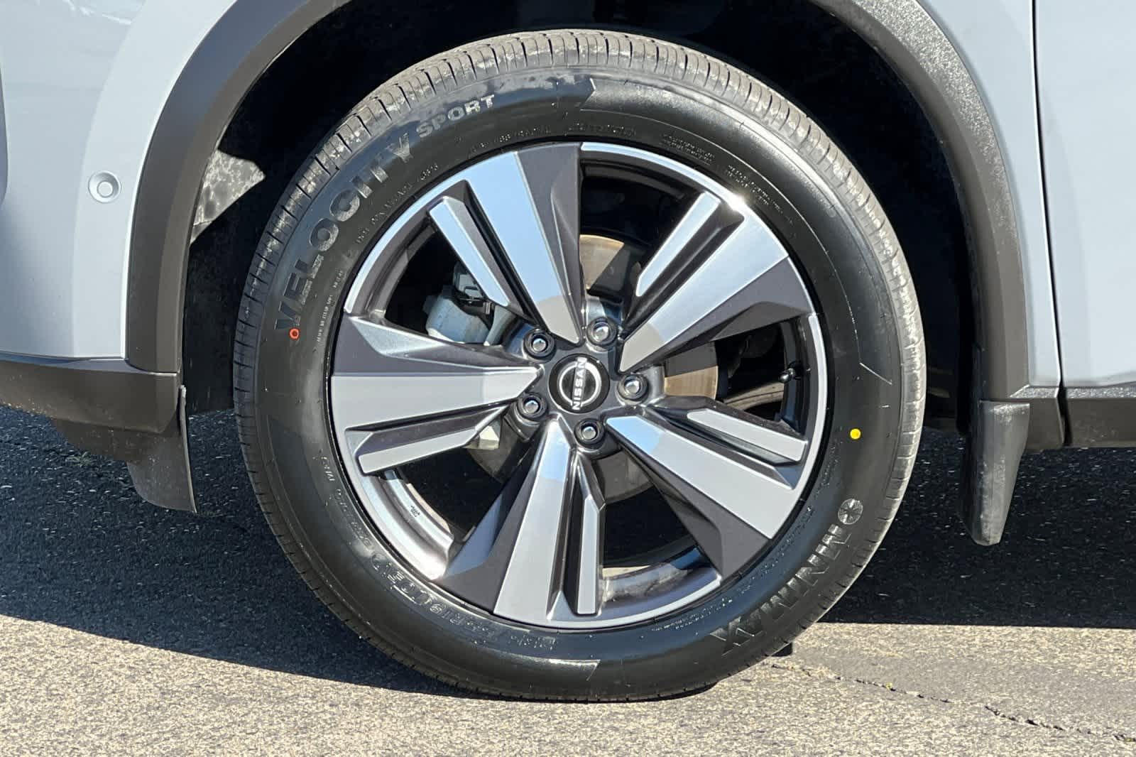 Thumbnail: 2023 Nissan Rogue - 38