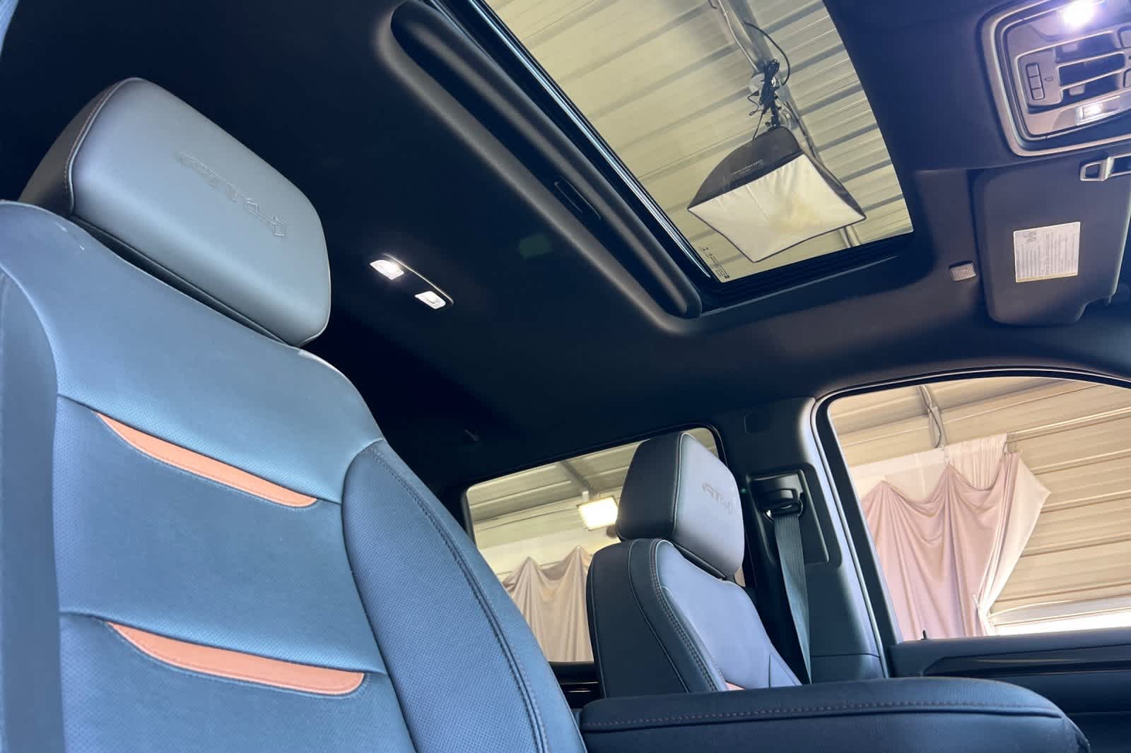 Thumbnail: 2023 GMC Sierra 1500 - 20