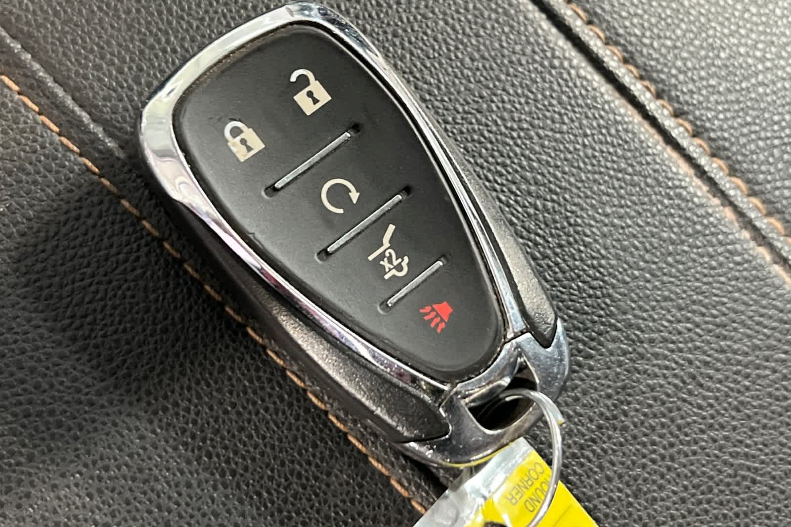 Thumbnail: 2020 Chevrolet Traverse - 30