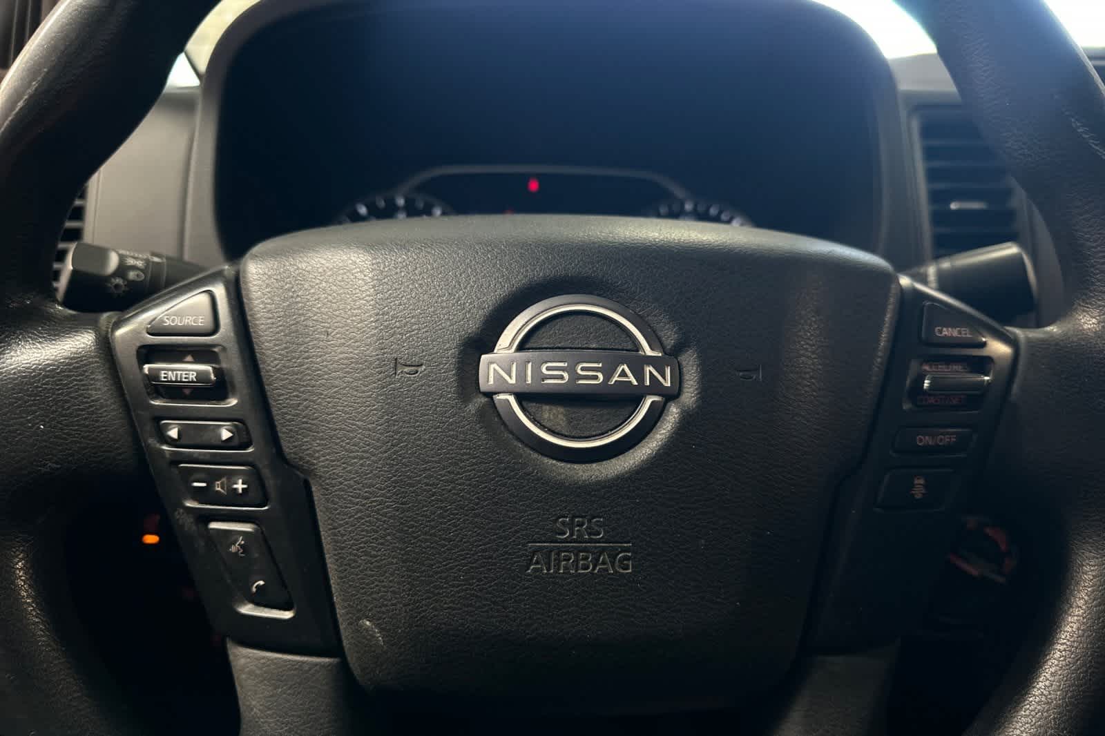 Thumbnail: 2022 Nissan Frontier - 25