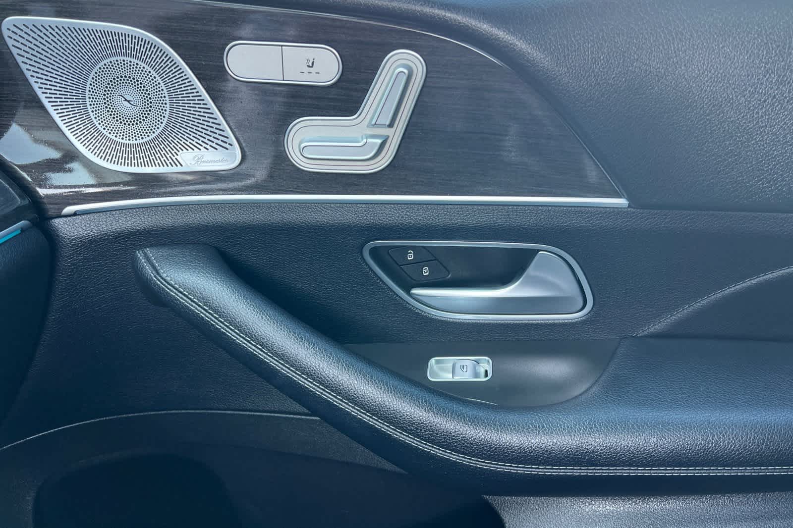 Thumbnail: 2020 Mercedes-Benz GLE - 21