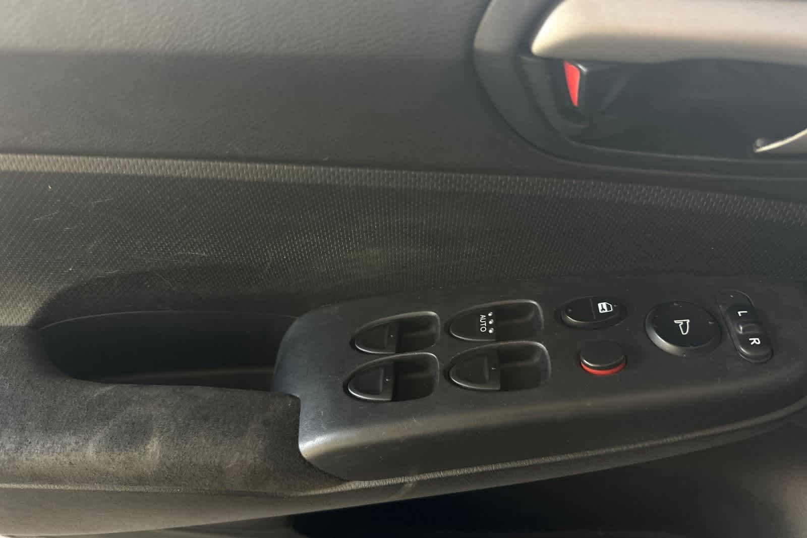 Thumbnail: 2011 Honda Civic - 15