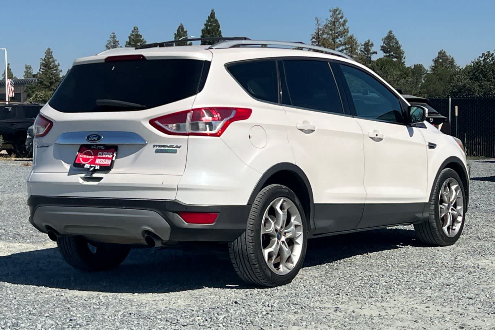 Thumbnail: 2014 Ford Escape - 3