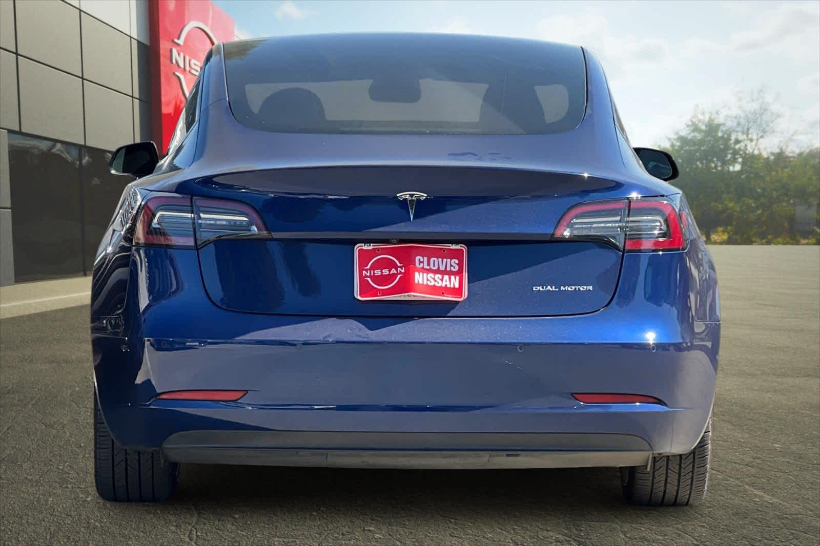 Thumbnail: 2021 Tesla Model 3 - 8