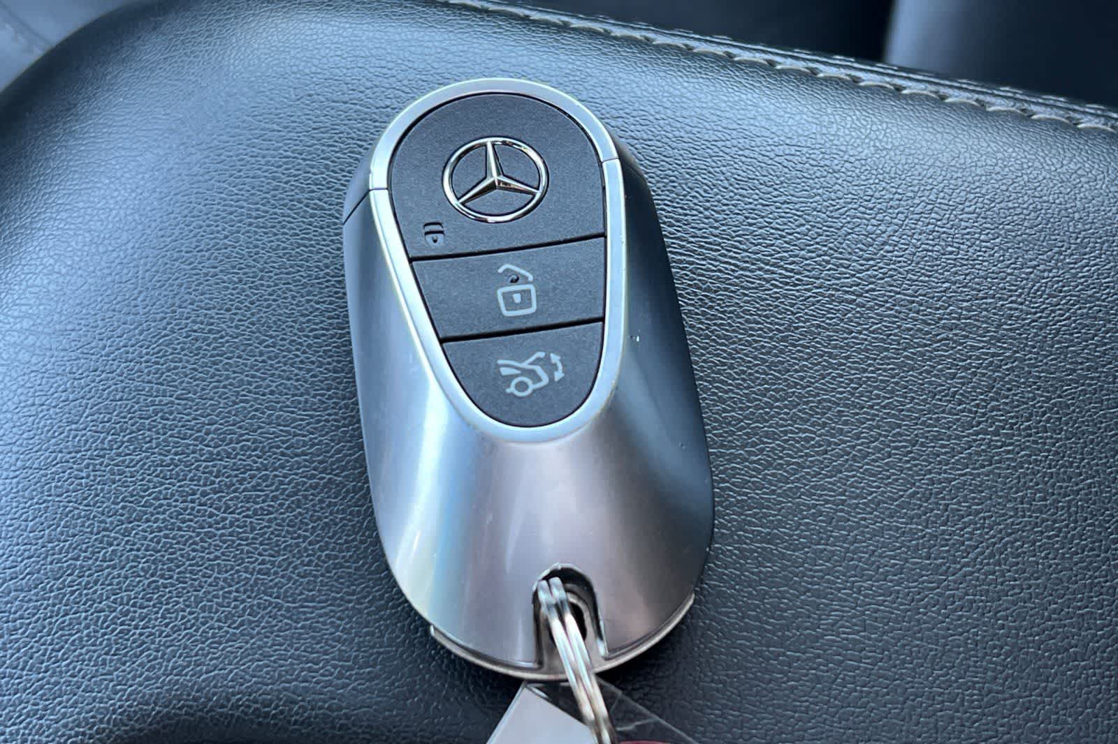 Thumbnail: 2019 Chevrolet Suburban - 29