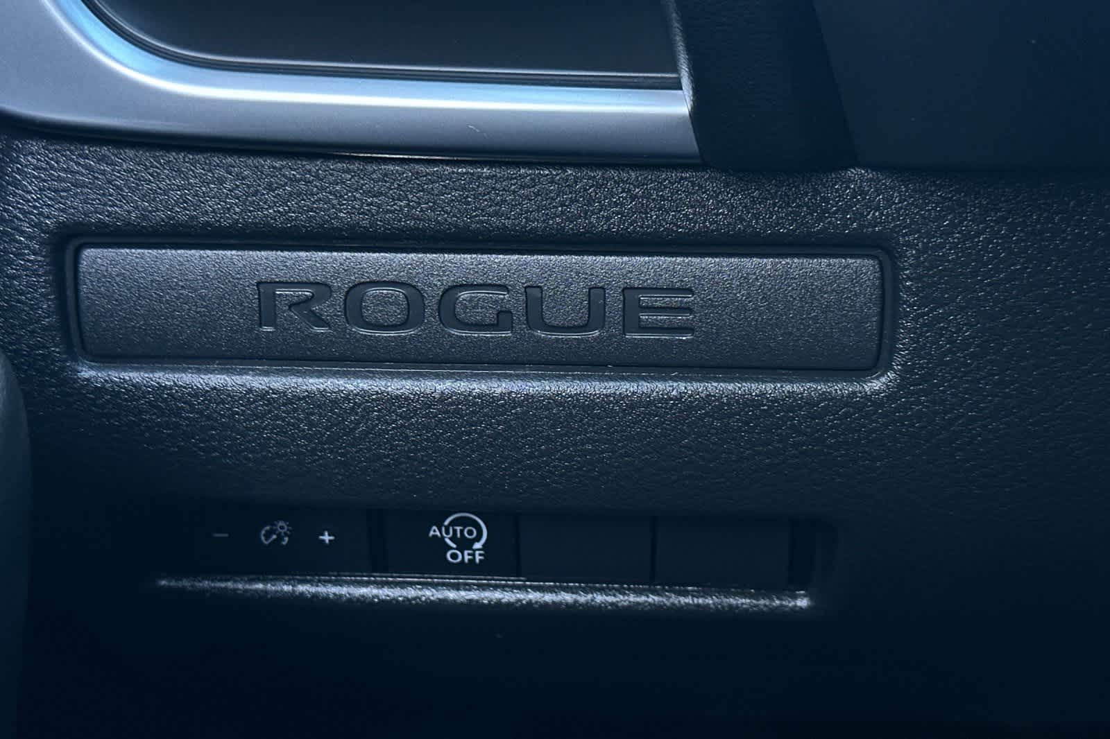Thumbnail: 2024 Nissan Rogue - 32