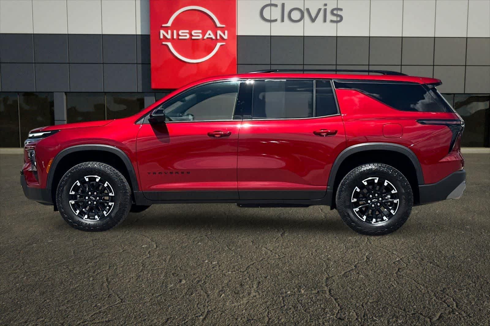 Thumbnail: 2025 Chevrolet Traverse - 6