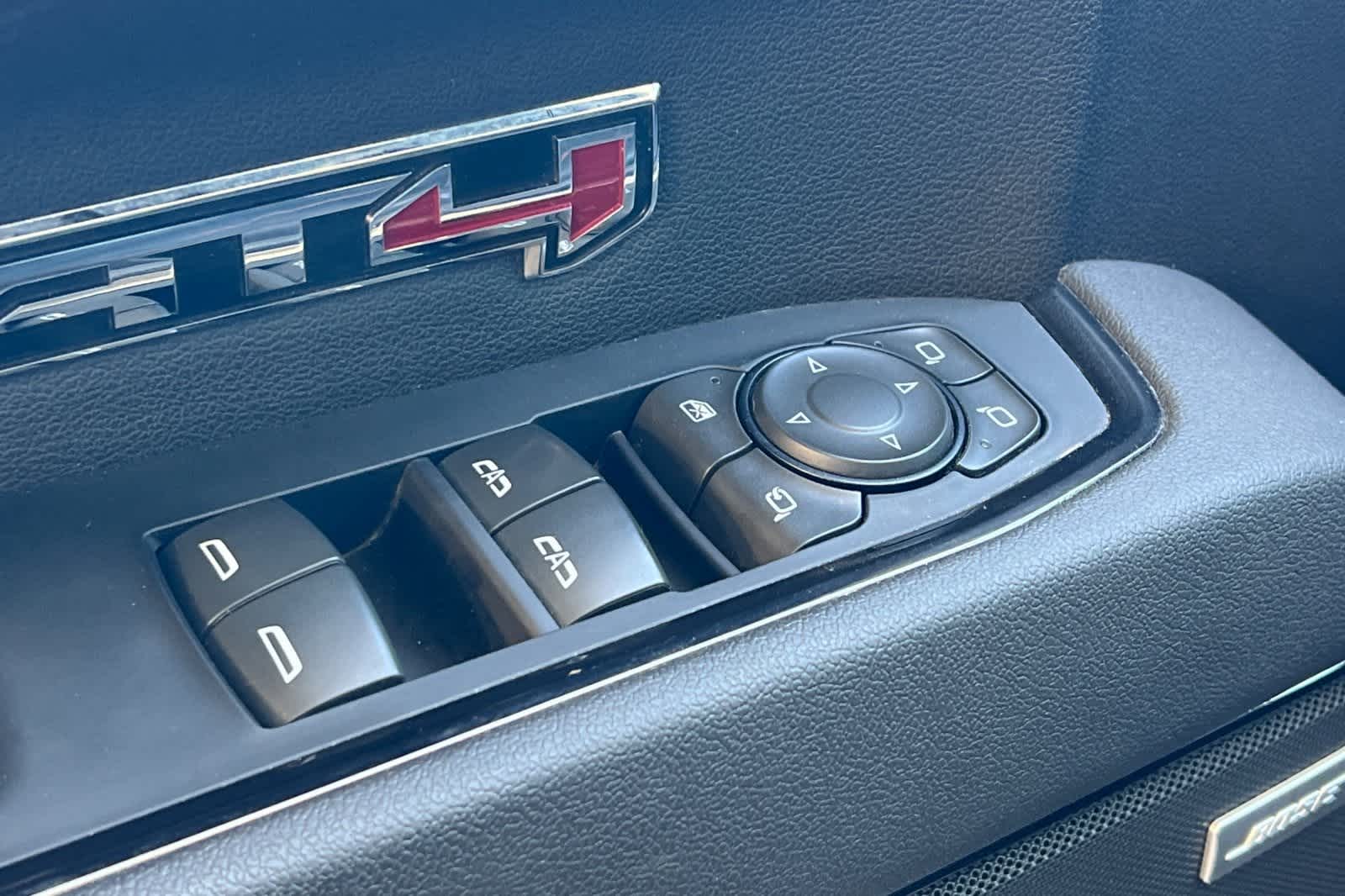 Thumbnail: 2023 GMC Sierra 1500 - 16