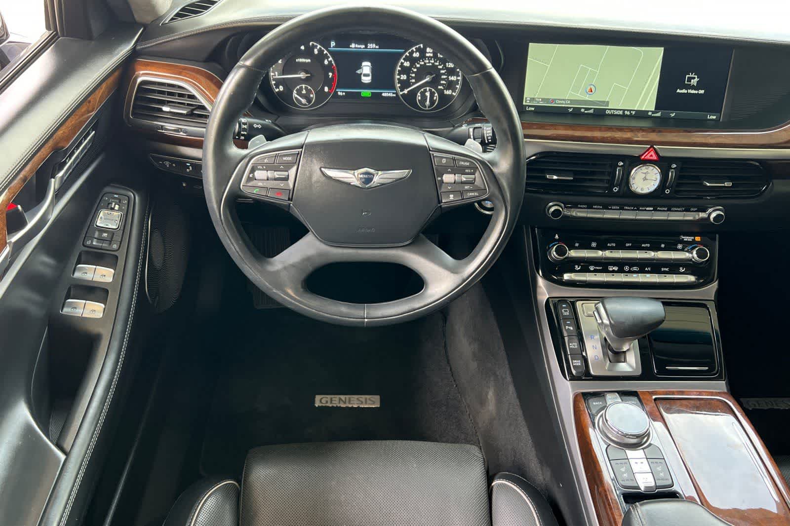 Thumbnail: 2019 Genesis G90 - 16