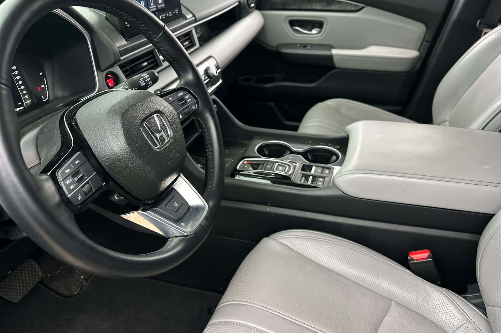 Thumbnail: 2024 Honda Pilot - 12