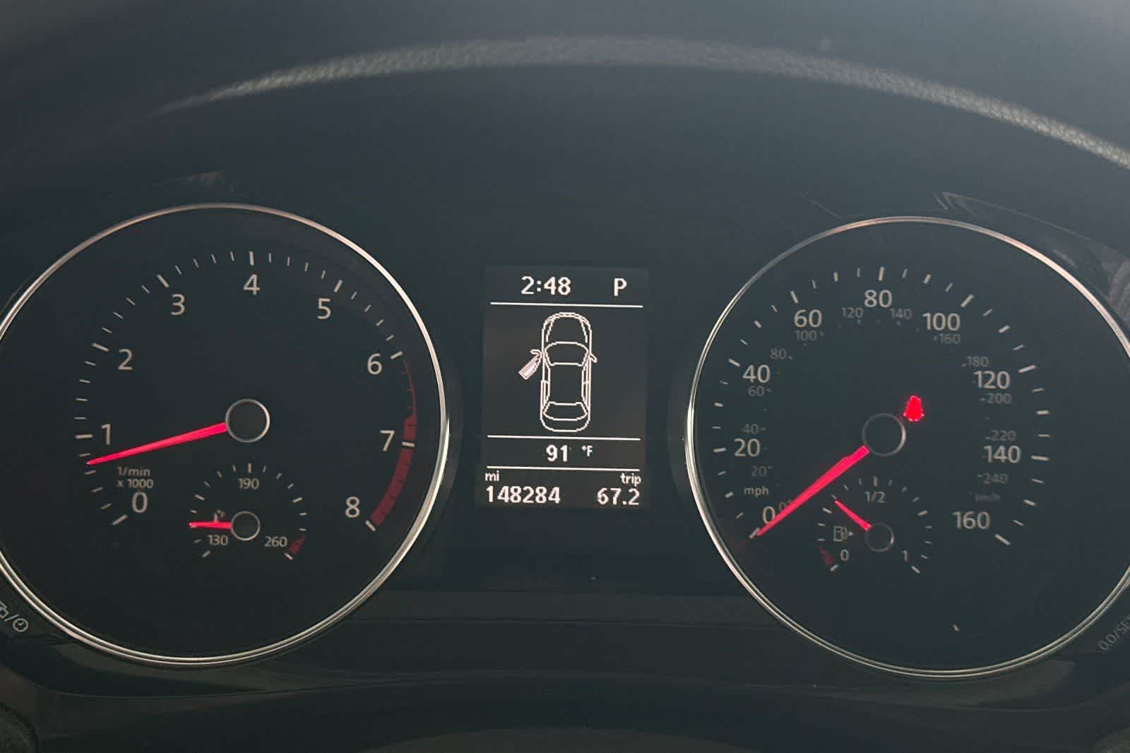 Thumbnail: 2016 Volkswagen Jetta - 30