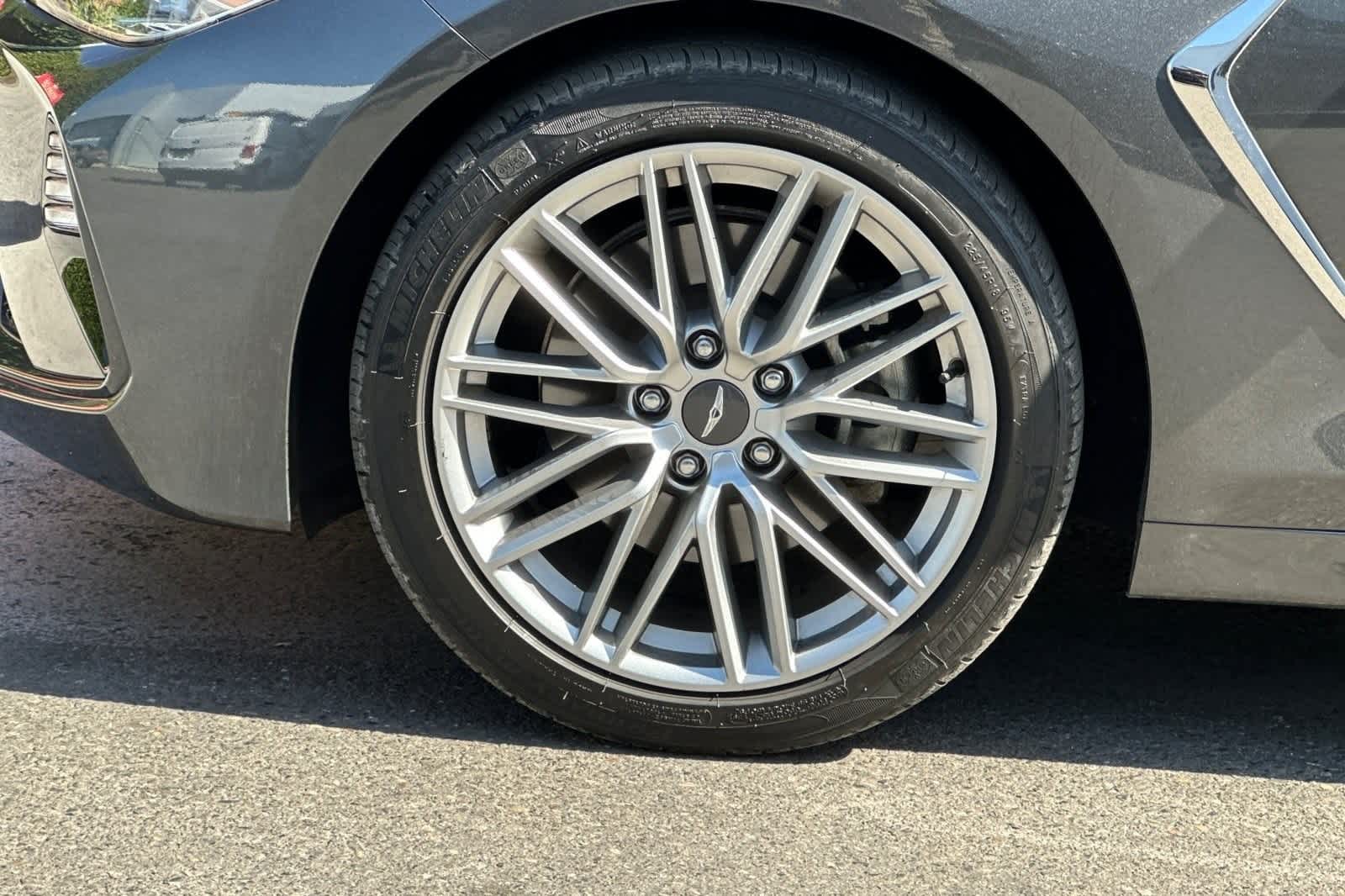 Thumbnail: 2021 Genesis G70 - 11