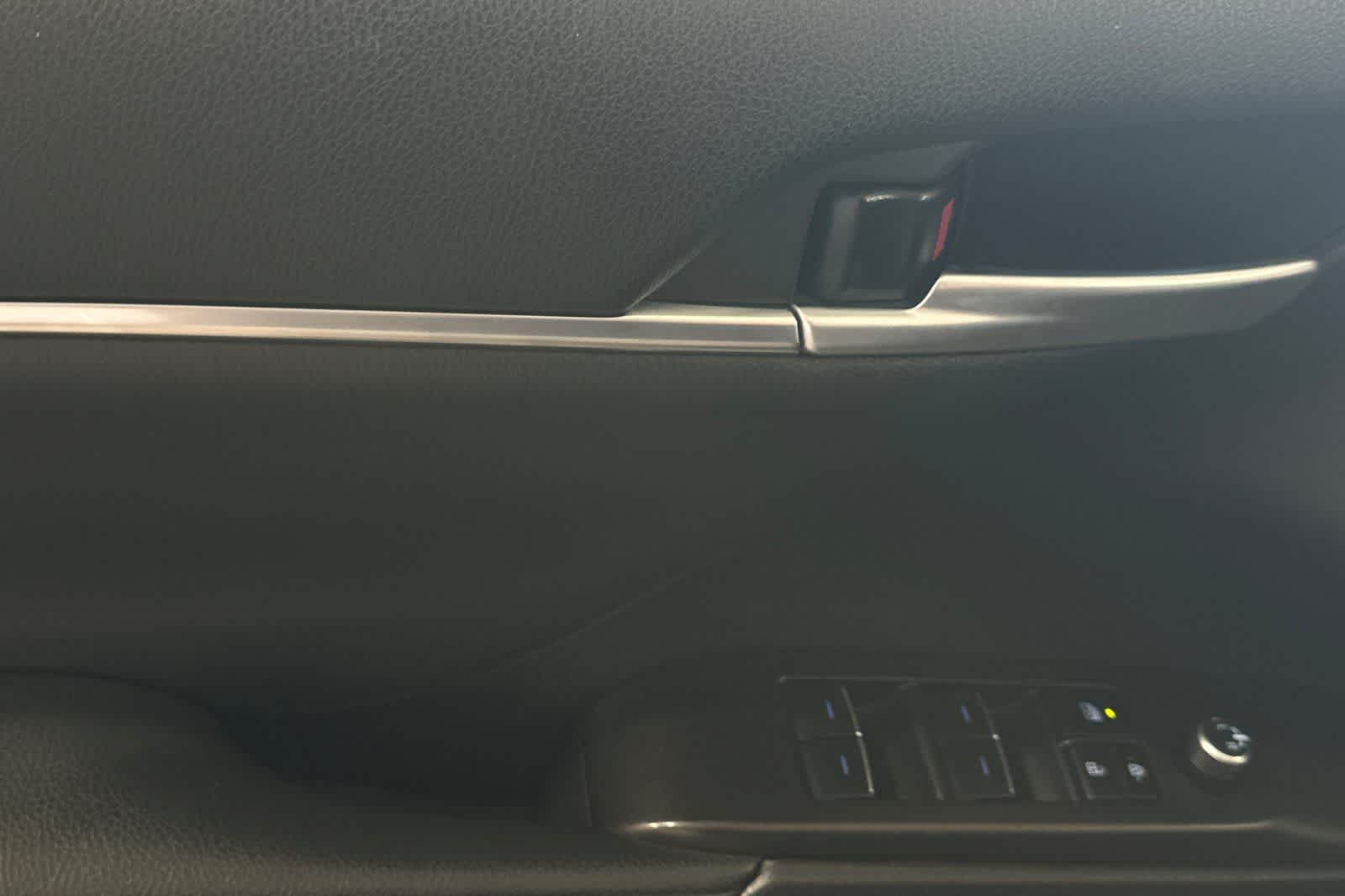 Thumbnail: 2024 Toyota Camry - 15