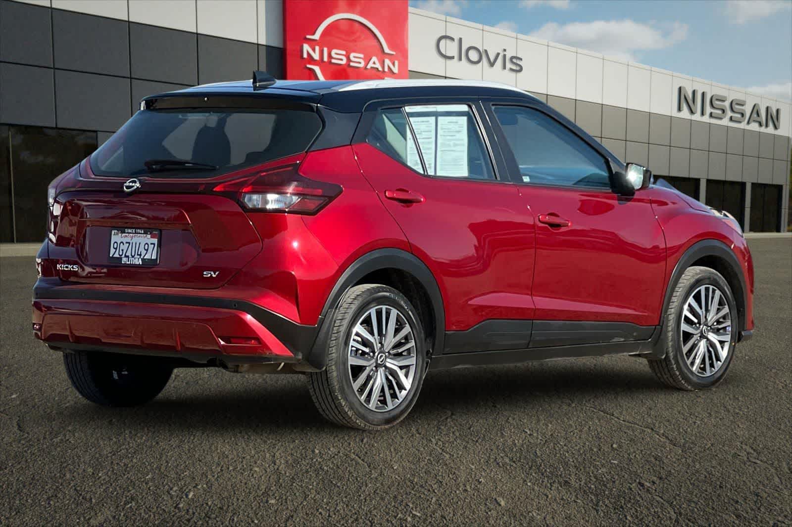 Thumbnail: 2023 Nissan Kicks - 3